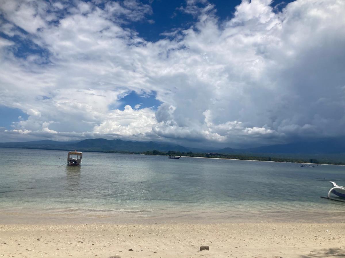 Gili Air Santay Bungalows Exterior photo