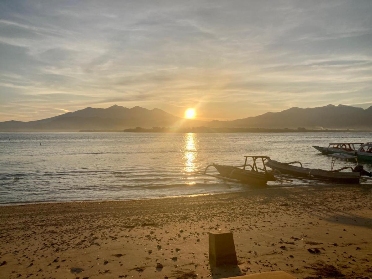 Gili Air Santay Bungalows Exterior photo