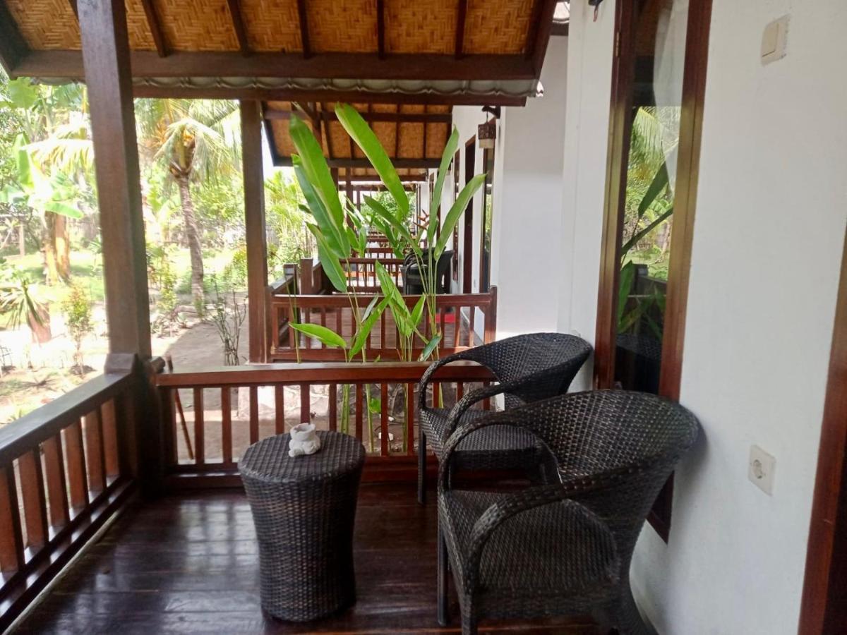 Gili Air Santay Bungalows Exterior photo